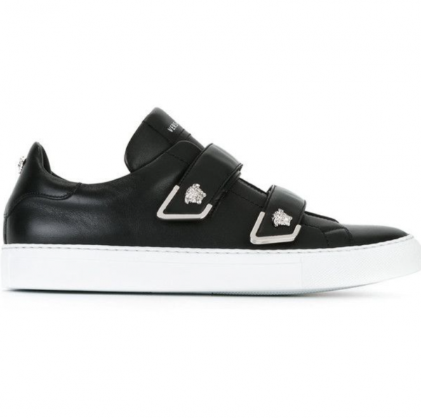 Sepatu Sneaker dengan Aksen Tali Kulit